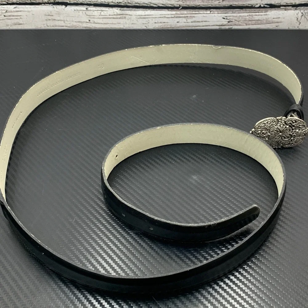 Accessories By Pearl Belt Womens Black Leather Made in USA [49 inch]‎
